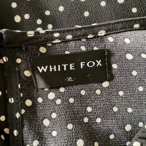 White Fox Women's Black/White Polka Dot Long Bell Sleeve Ruffle Mini Dress XL - Picture 2 of 6